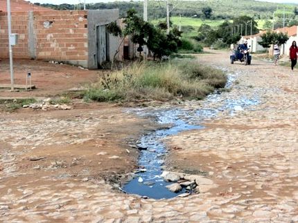 PRESENTE DE ANO NOVO: no apagar das luzes de 2016, VLADIMIR assina decreto autorizando a COPASA a finalizar obras do tratamento do esgoto de #Divinópolis só em 2027